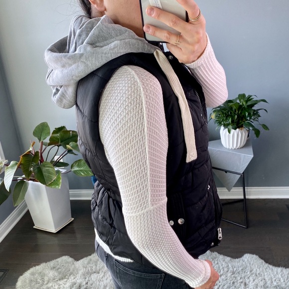 ◾️LEO Quilted Puffer Vest Black - Picture 4 of 7